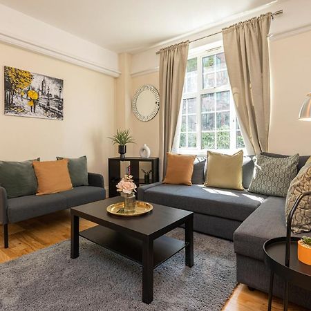 Charming 2 Bedroom Flat In Kensington High Street London Exterior photo