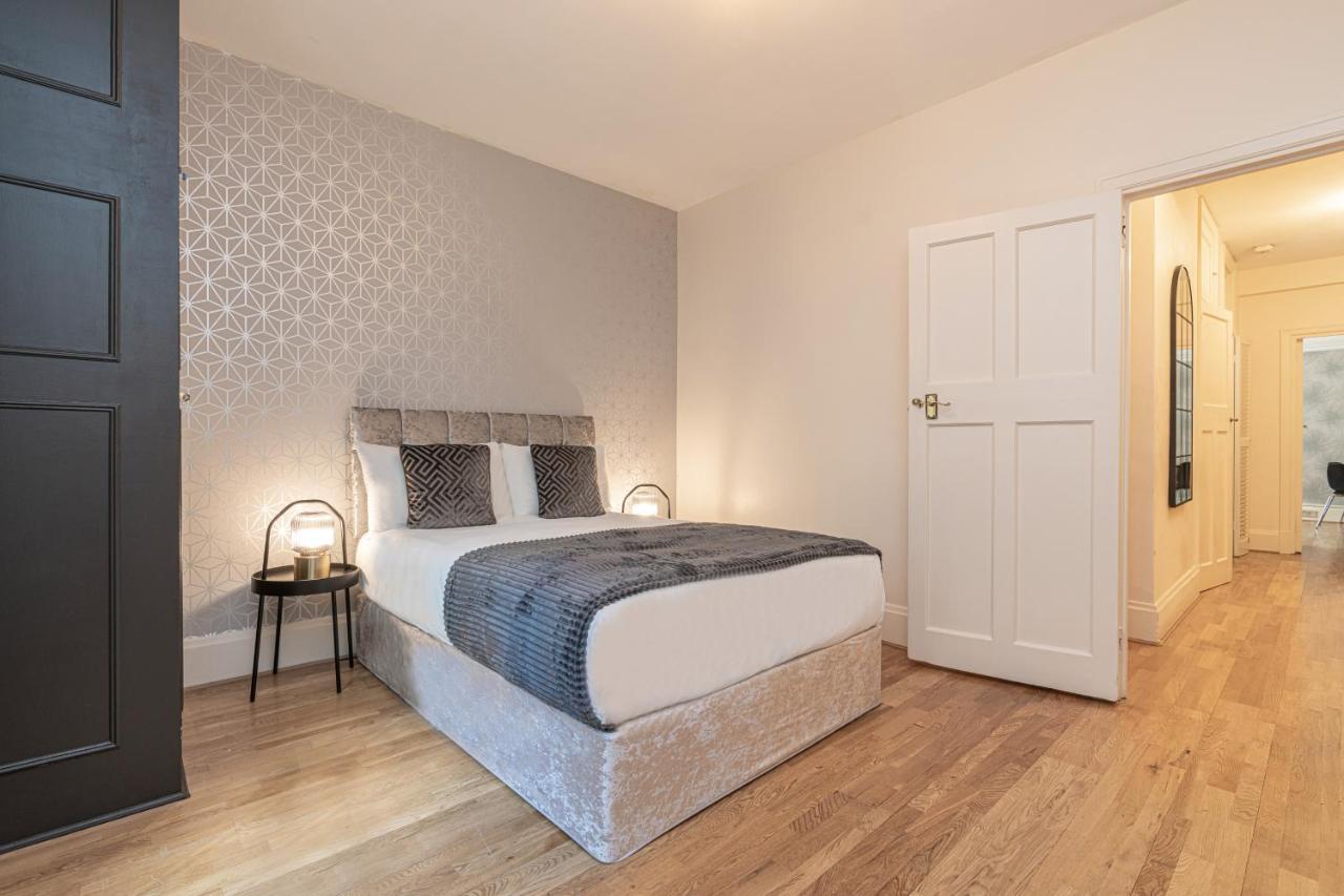 Charming 2 Bedroom Flat In Kensington High Street London Exterior photo